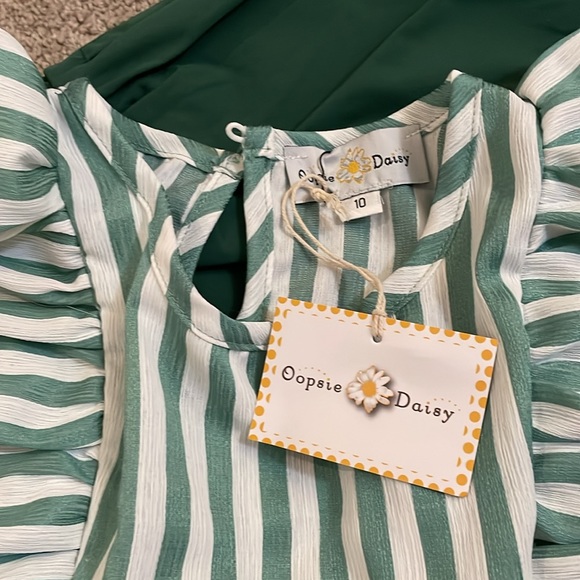 White & Green Stripe Ruffle Babydoll Tank & Green Shorts - Picture 8 of 9